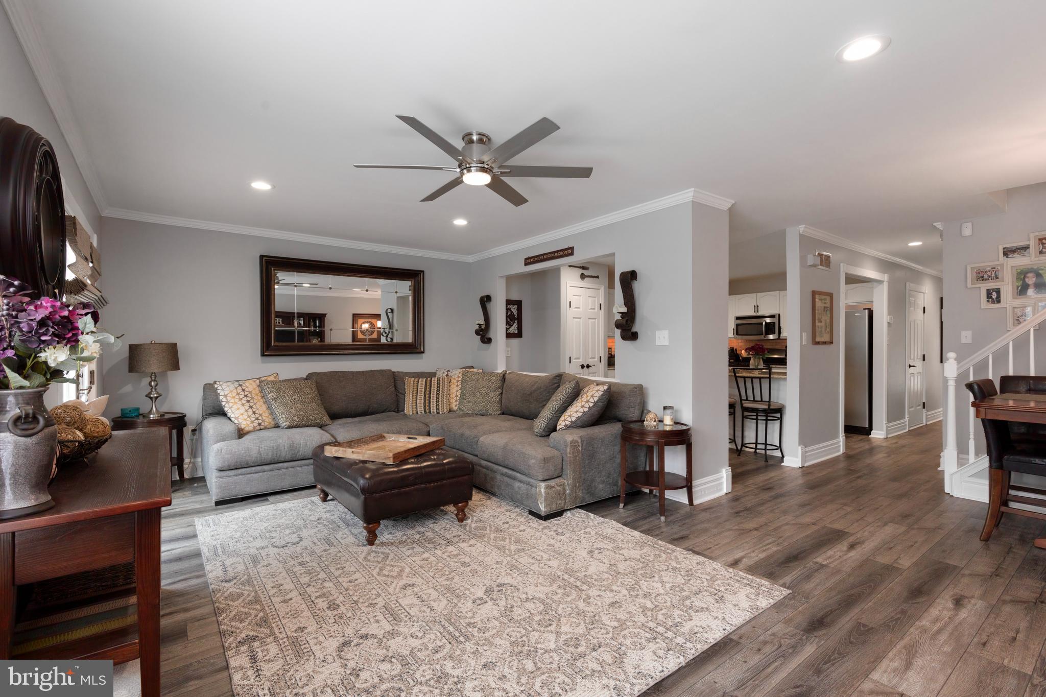 88 Walker Road Royersford, PA 19468 - Photo 3 of 39 Living area w/new flooring and recessed lighting