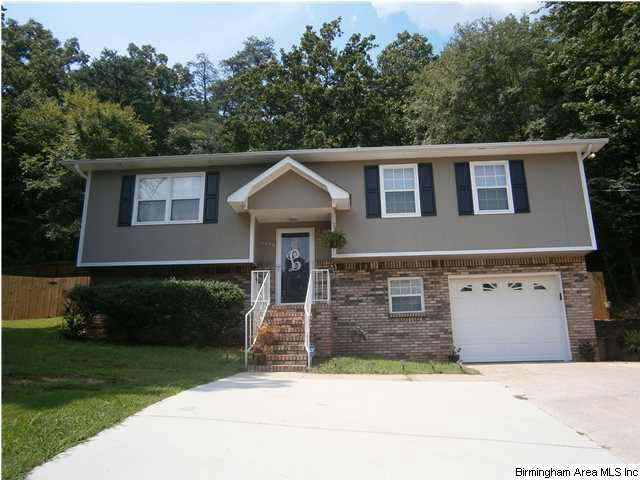 4754 Elfreth Johnson Road Birmingham, AL 35215 - Photo 3 of 21
