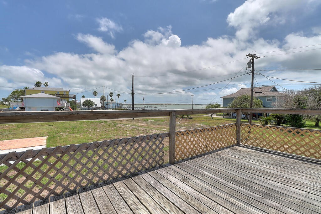 810 North Sandpiper Ingleside, TX 78362 - Photo 36 of 40 a view of a terrace with sky view