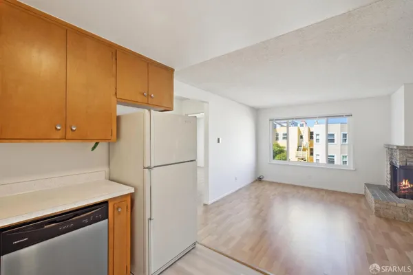 $3,745 | 1369 9th Avenue, Unit 2, San Francisco, CA 94122