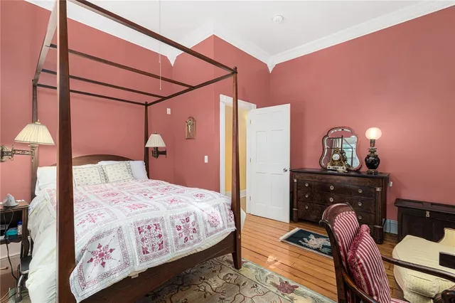 $850,000 | 20 Berkeley Avenue, Unit 2, Newport, RI 02840