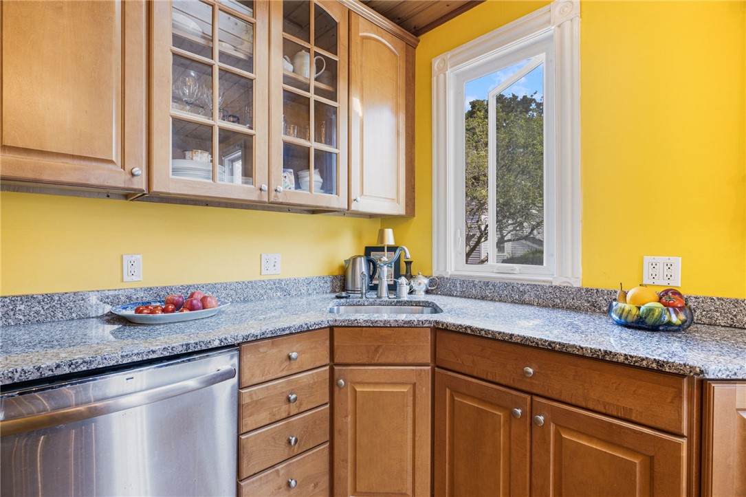 20 Berkeley Avenue, Unit 2 Newport, RI 02840 - Photo 26 of 46 Kitchen area is 15'1" x 9'.