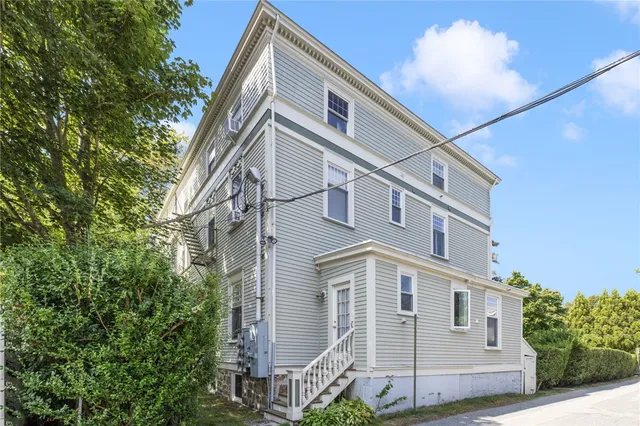 $850,000 | 20 Berkeley Avenue, Unit 2, Newport, RI 02840