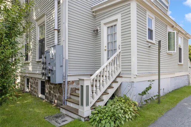 $850,000 | 20 Berkeley Avenue, Unit 2, Newport, RI 02840