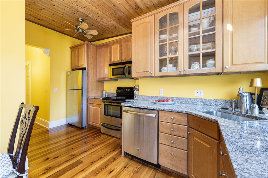 20 Berkeley Avenue, Unit 2 Newport, RI 02840 - Photo 32 of 46 Beautiful hardwoods throughout too! Great counter space, this condo has everything!