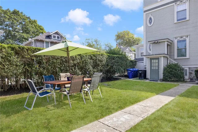 $850,000 | 20 Berkeley Avenue, Unit 2, Newport, RI 02840