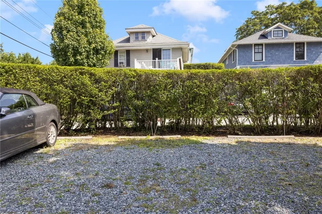 $850,000 | 20 Berkeley Avenue, Unit 2, Newport, RI 02840