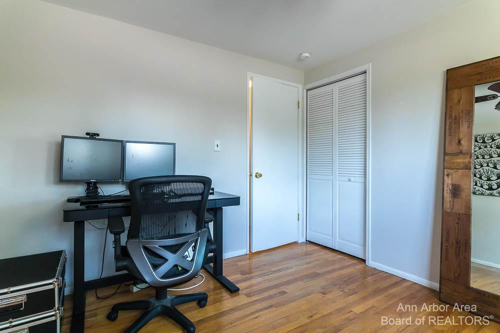 2316 Nixon Road Ann Arbor, MI 48105 - Photo 35 of 45 Photo 35