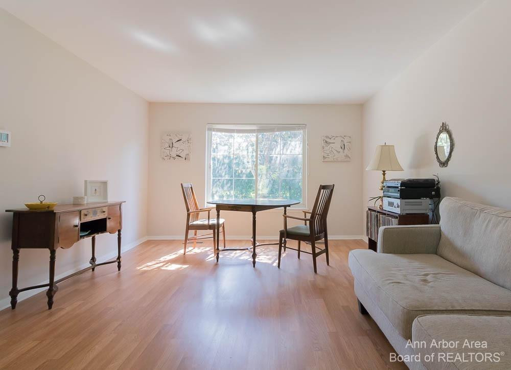 2316 Nixon Road Ann Arbor, MI 48105 - Photo 6 of 45 Photo 6