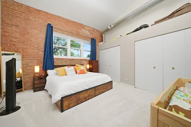 $420,000 | 1834 Ridge Avenue, Unit 102, Evanston, IL 60201