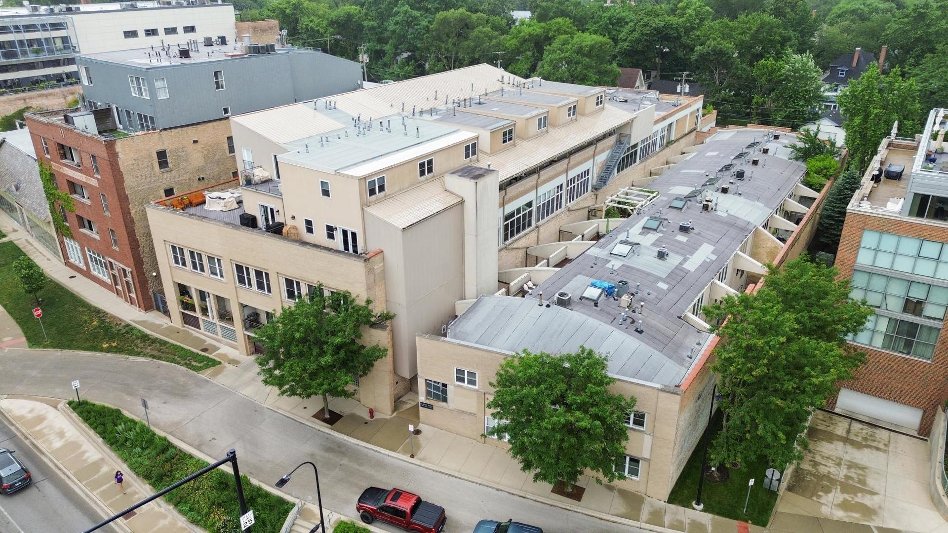 1834 Ridge Avenue, Unit 102 Evanston, IL 60201 - Photo 31 of 35