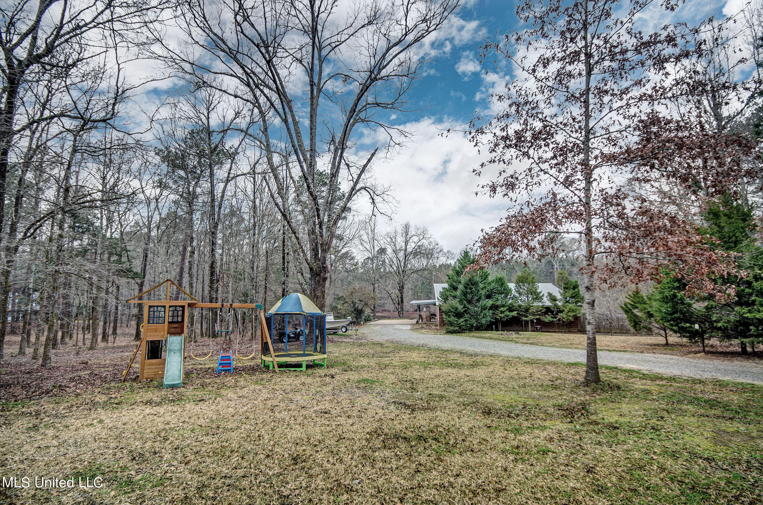 2248 Frank Hall Road Bolton, MS 39041 - Photo 2 of 46 IMGP7349_50_51