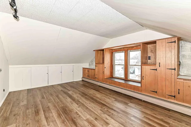 $239,900 | 1516 Monroe Avenue, Racine, WI 53405