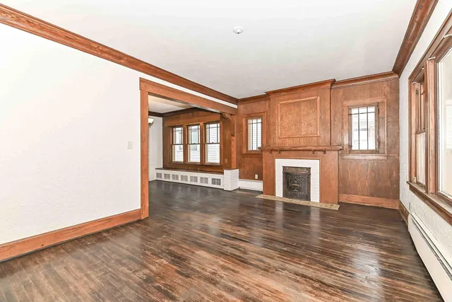 $239,900 | 1516 Monroe Avenue, Racine, WI 53405