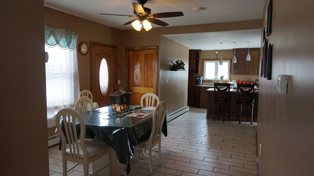 461 Dickinson Street Fall River, MA 02721 - Photo 8 of 19 Gallery Image 8