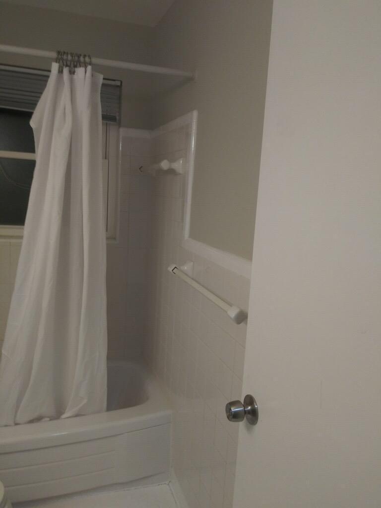 3347 Alexis Road Cincinnati, OH 45239 - Photo 12 of 28 Gallery Image 12