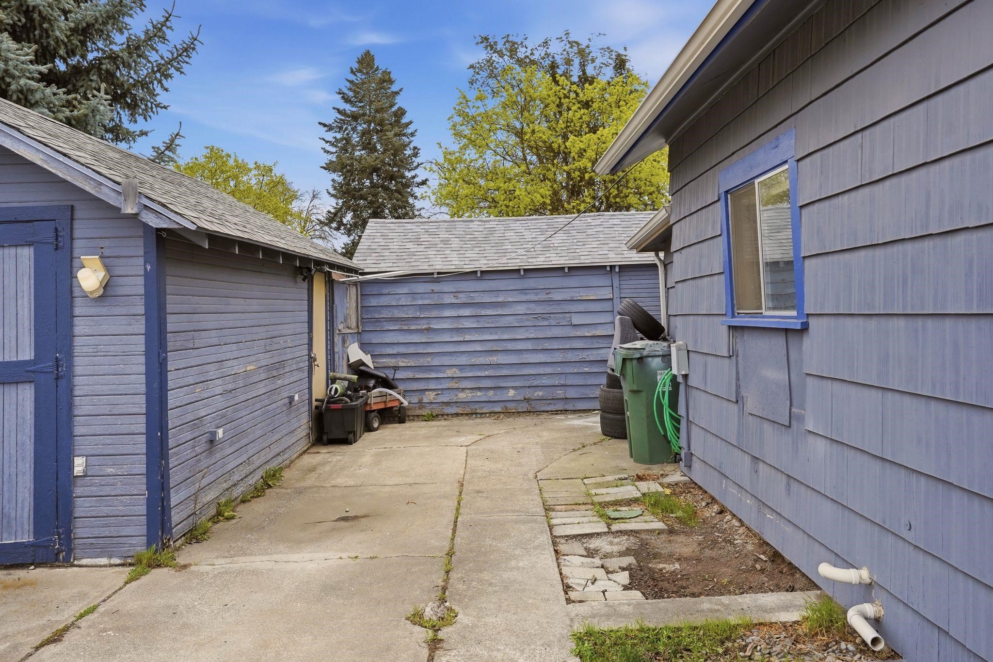 2016 North Cannon Street Spokane, WA 99205 - Photo 20 of 28