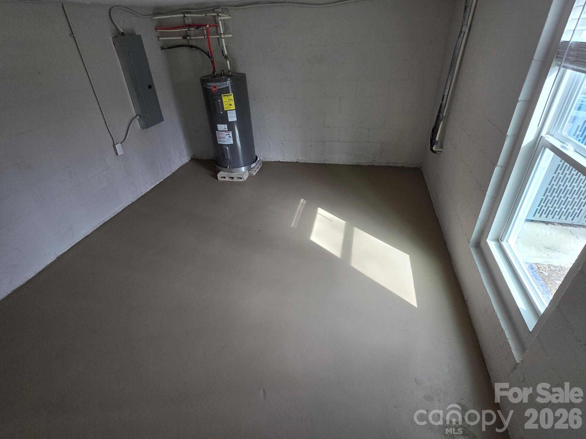 126 Sunset Drive Chester, SC 29706 - Photo 25 of 31 a view of an empty room with a window