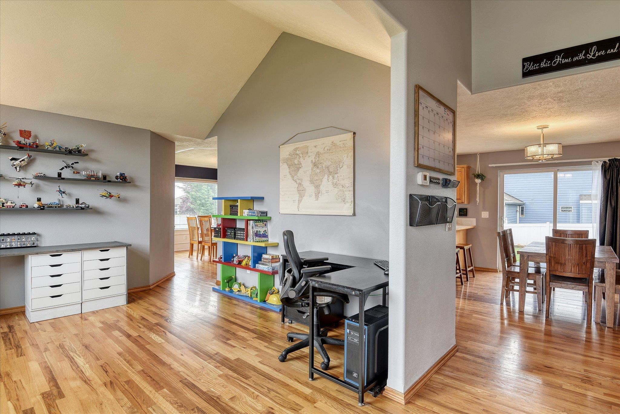 2405 West Cascade Way Spokane, WA 99208 - Photo 12 of 41