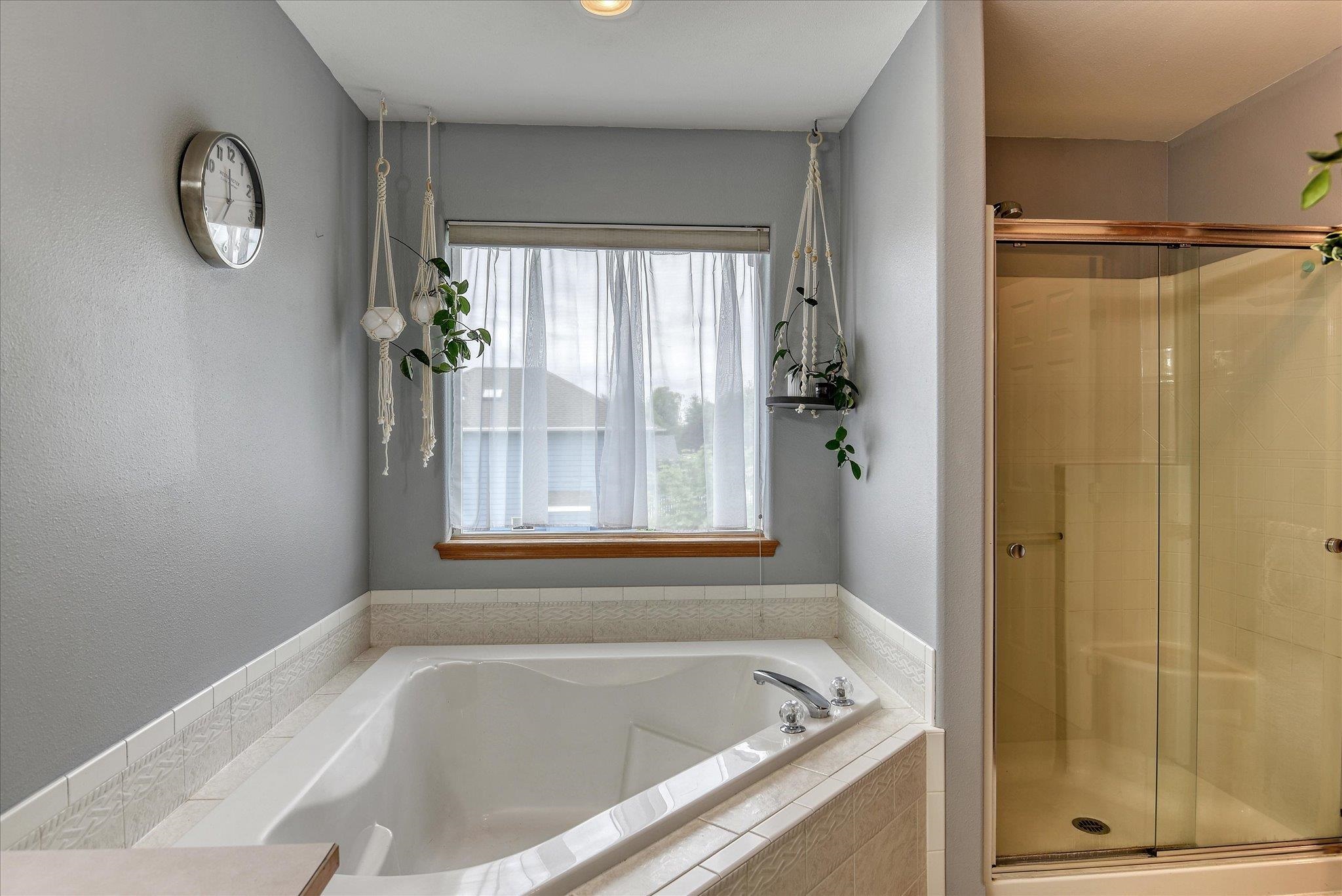 2405 West Cascade Way Spokane, WA 99208 - Photo 18 of 41
