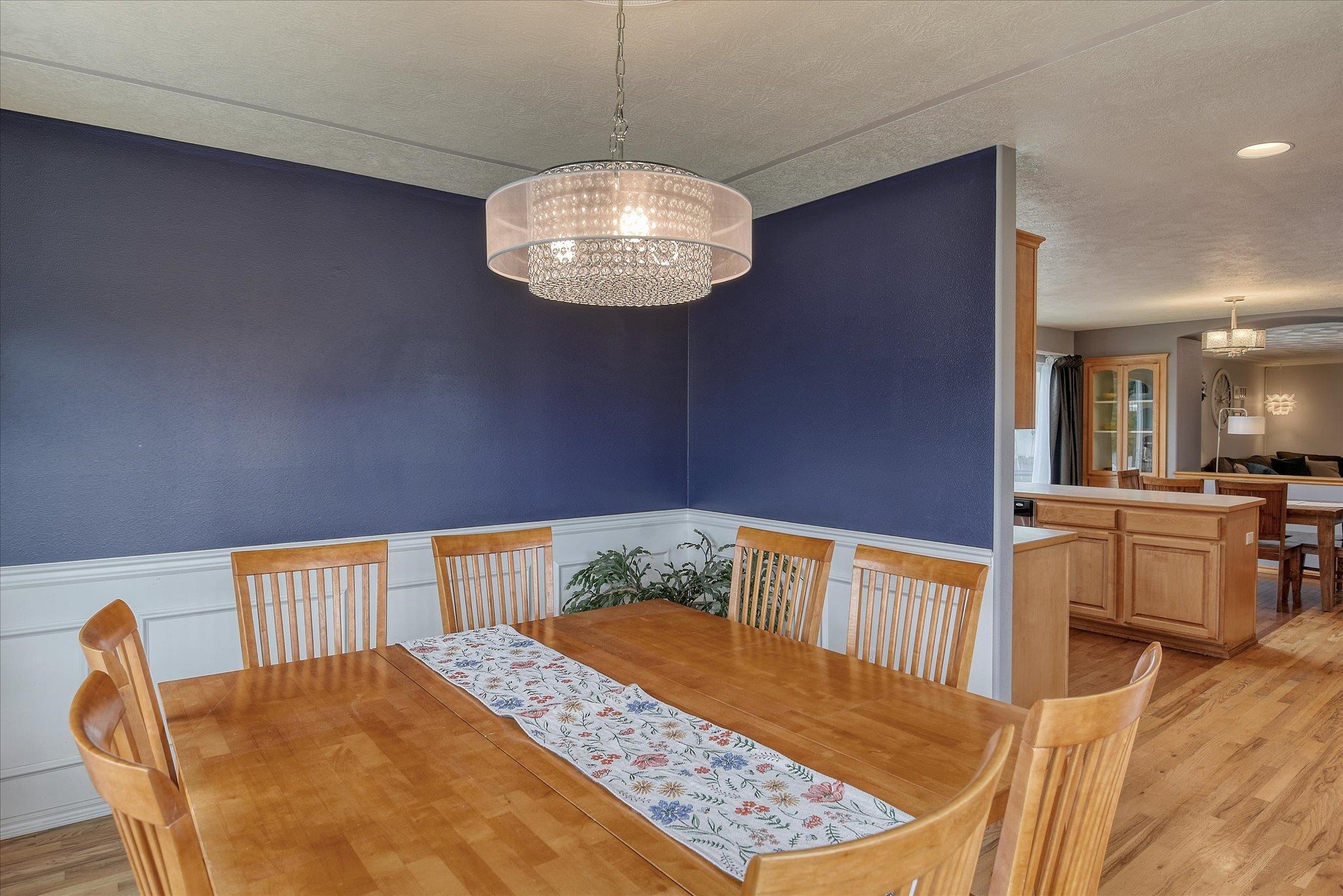 2405 West Cascade Way Spokane, WA 99208 - Photo 7 of 41