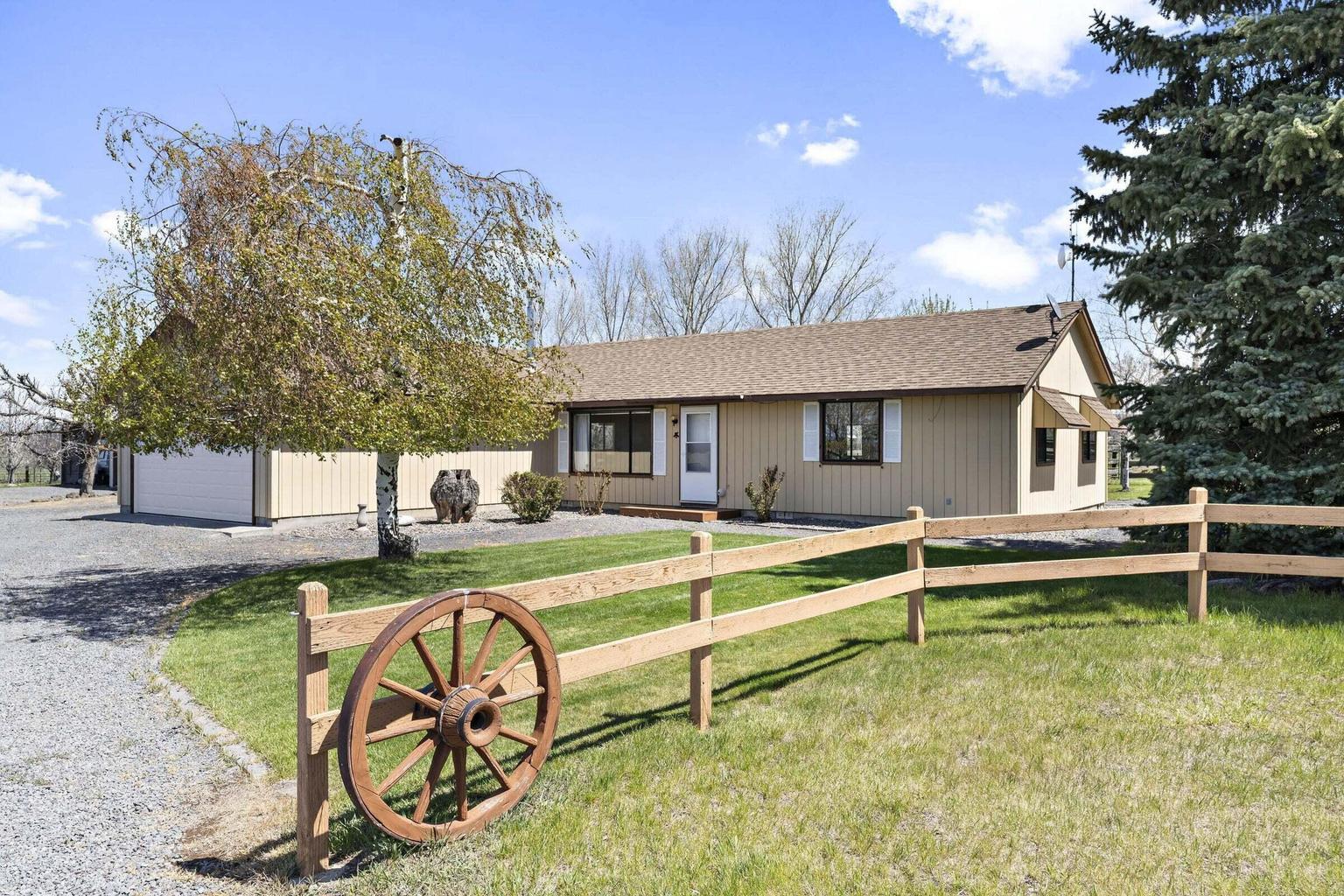 4088 Minson Road Powell Butte, OR 97753 - Photo 32 of 47 20250415155859219251000000-o