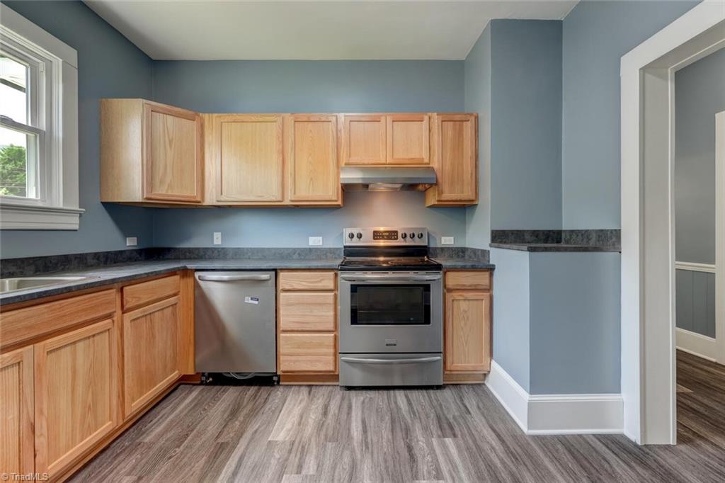 511 Barnes Street Reidsville, NC 27320 - Photo 14 of 29