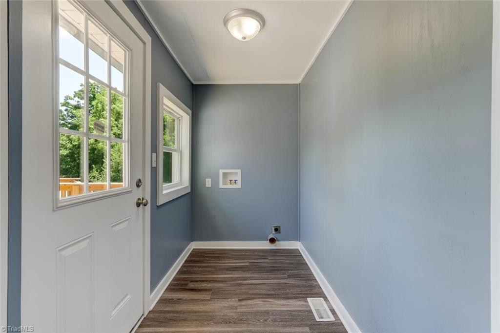 511 Barnes Street Reidsville, NC 27320 - Photo 22 of 29