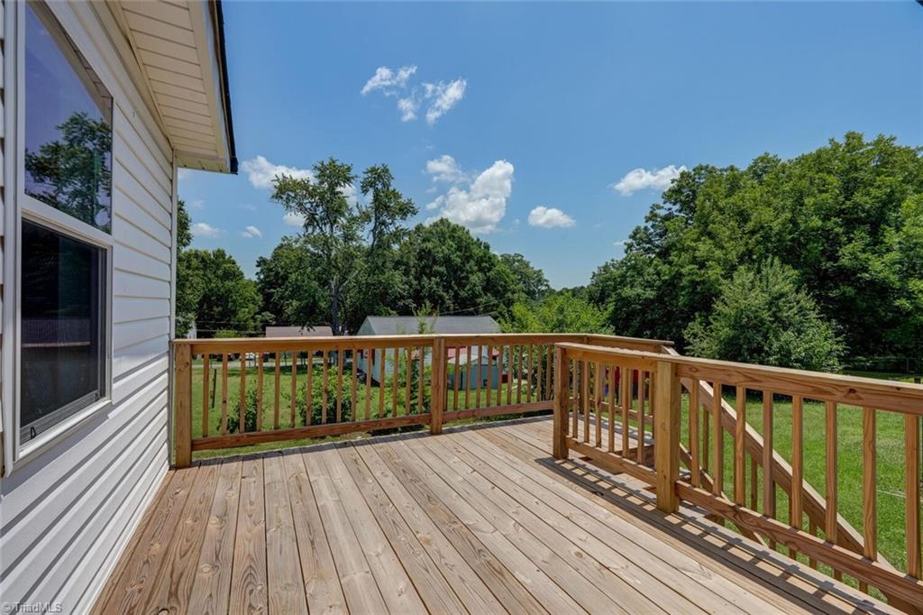 511 Barnes Street Reidsville, NC 27320 - Photo 23 of 29