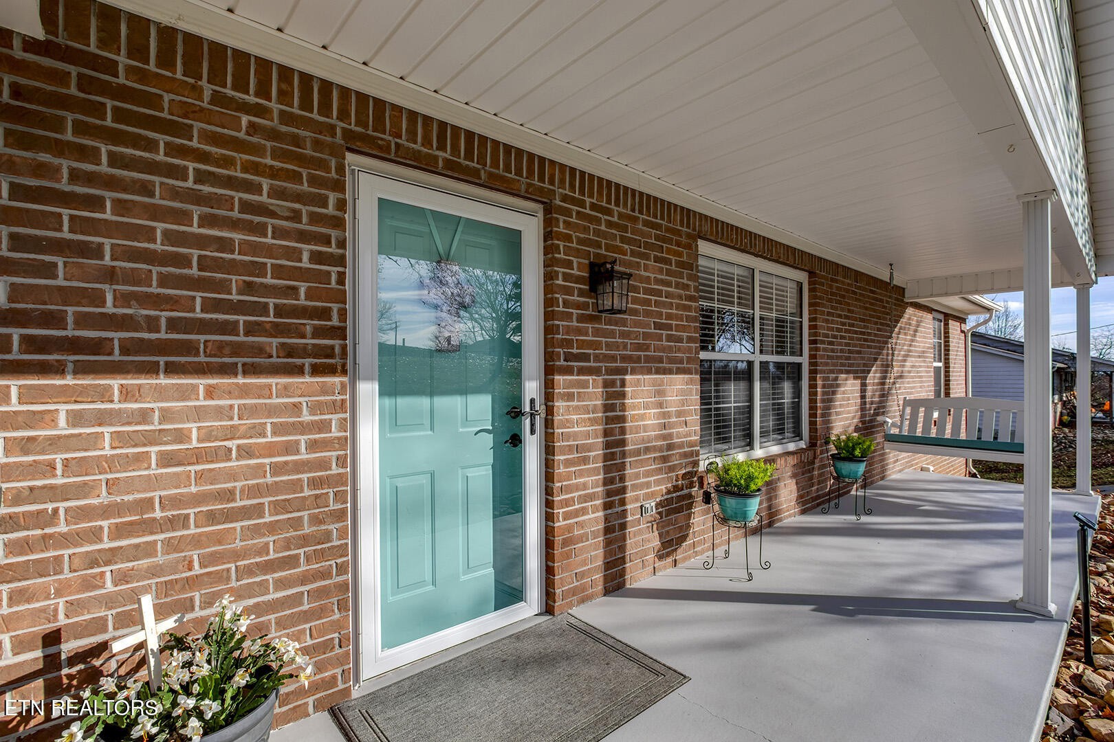 8664 Roberson Spring Road Loudon, TN 37774 - Photo 4 of 46 Gallery Image 4