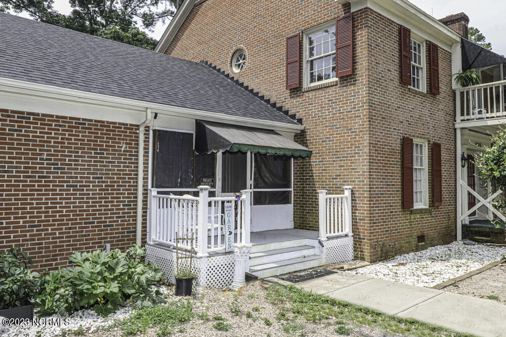 4005 Hawthorne Road Rocky Mount, NC 27804 - Photo 8 of 43 4005 Hawthorne front side door