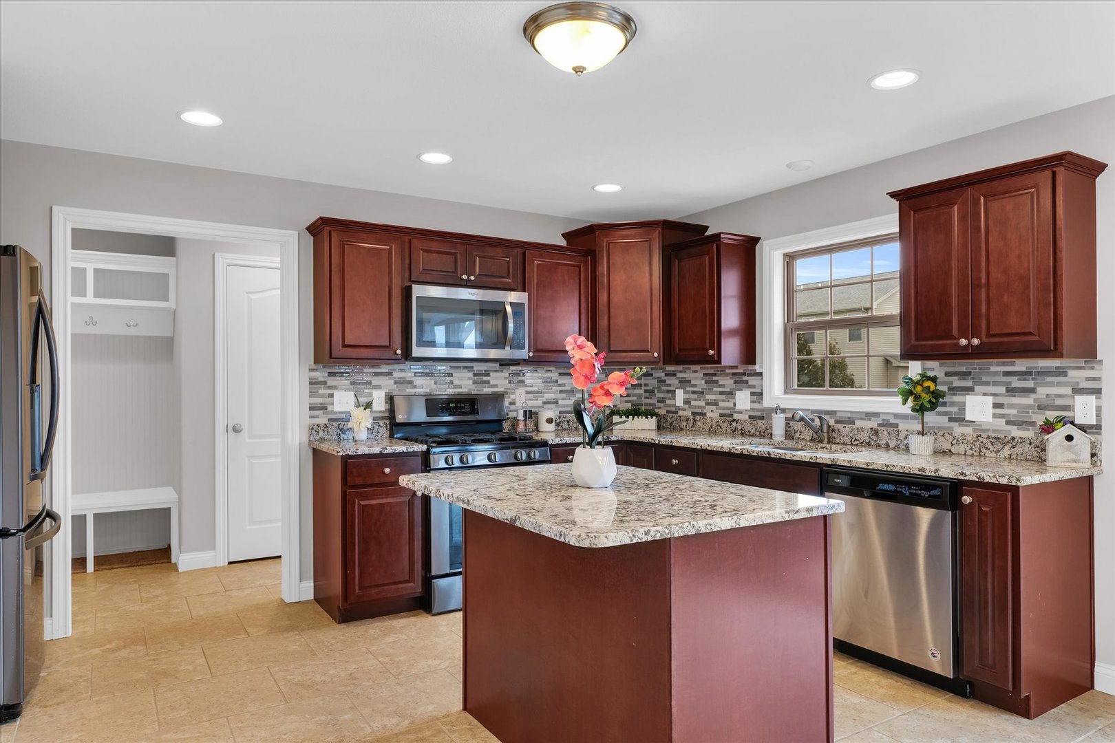 1623 Hunters Ridge Court Mahomet, IL 61853 - Photo 13 of 44 Gallery Image 13