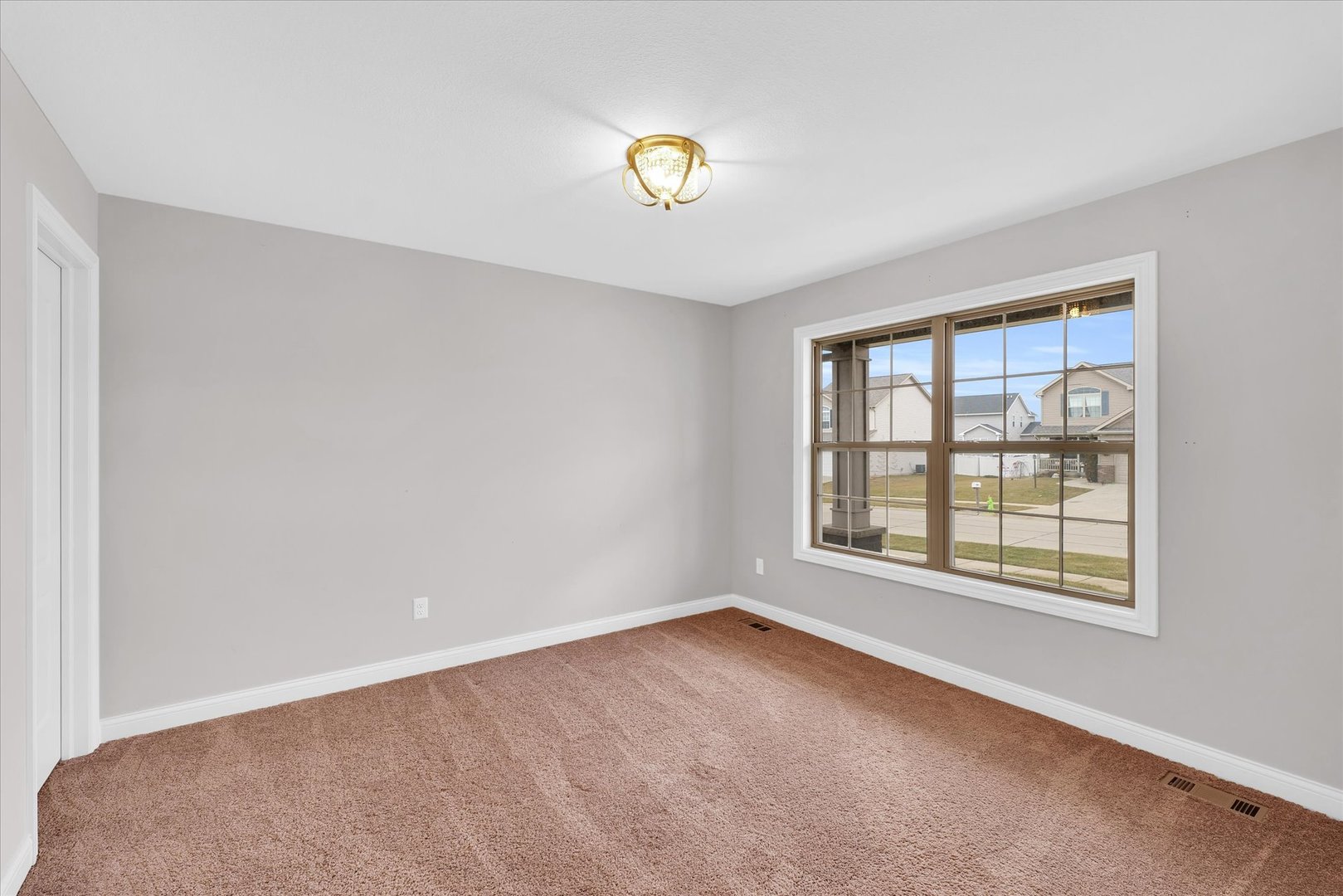 1623 Hunters Ridge Court Mahomet, IL 61853 - Photo 20 of 44 Gallery Image 20