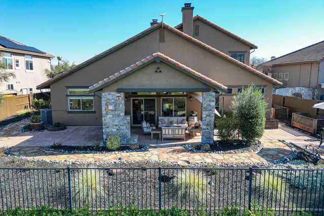 $1,100,000 | 18176 Gadwall Street, Woodland, CA 95695
