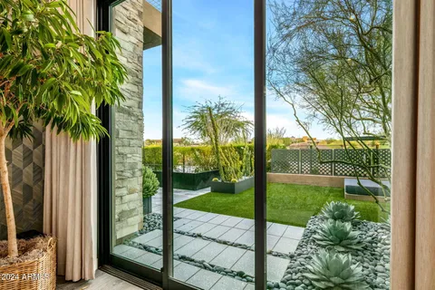 $4,150,000 | 37200 North Cave Creek Road, Unit 1082, Scottsdale, AZ 85262