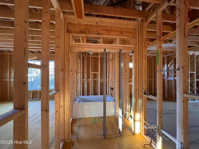 $975,000 | 7 Goldenrod Drive, Whispering Pines, NC 28327