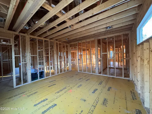 $975,000 | 7 Goldenrod Drive, Whispering Pines, NC 28327