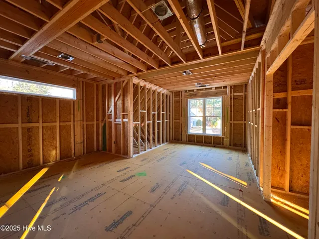 $975,000 | 7 Goldenrod Drive, Whispering Pines, NC 28327