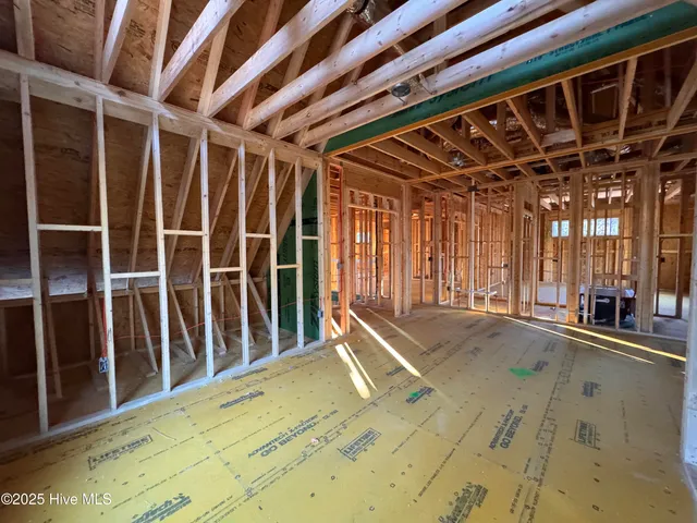 $975,000 | 7 Goldenrod Drive, Whispering Pines, NC 28327