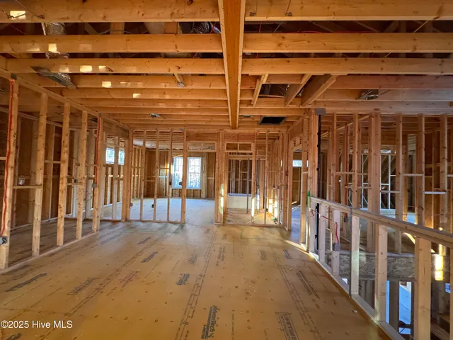 $975,000 | 7 Goldenrod Drive, Whispering Pines, NC 28327