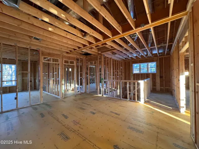 $975,000 | 7 Goldenrod Drive, Whispering Pines, NC 28327