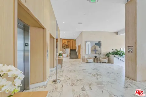 $1,295,000 | 999 North Doheny Drive, Unit 312, West Hollywood, CA 90069