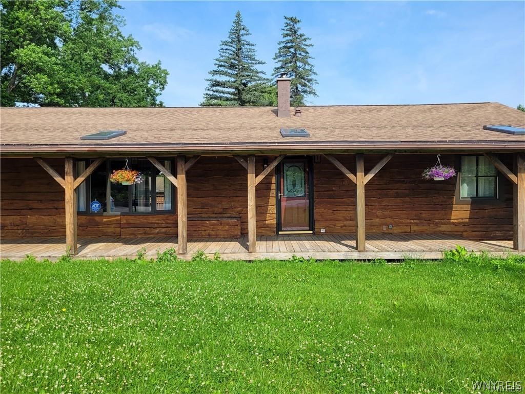 6122 Bear Ridge Road Pendleton, NY 14094 - Photo 2 of 30