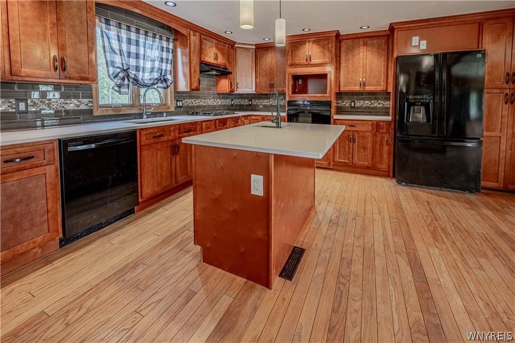 6122 Bear Ridge Road Pendleton, NY 14094 - Photo 9 of 30