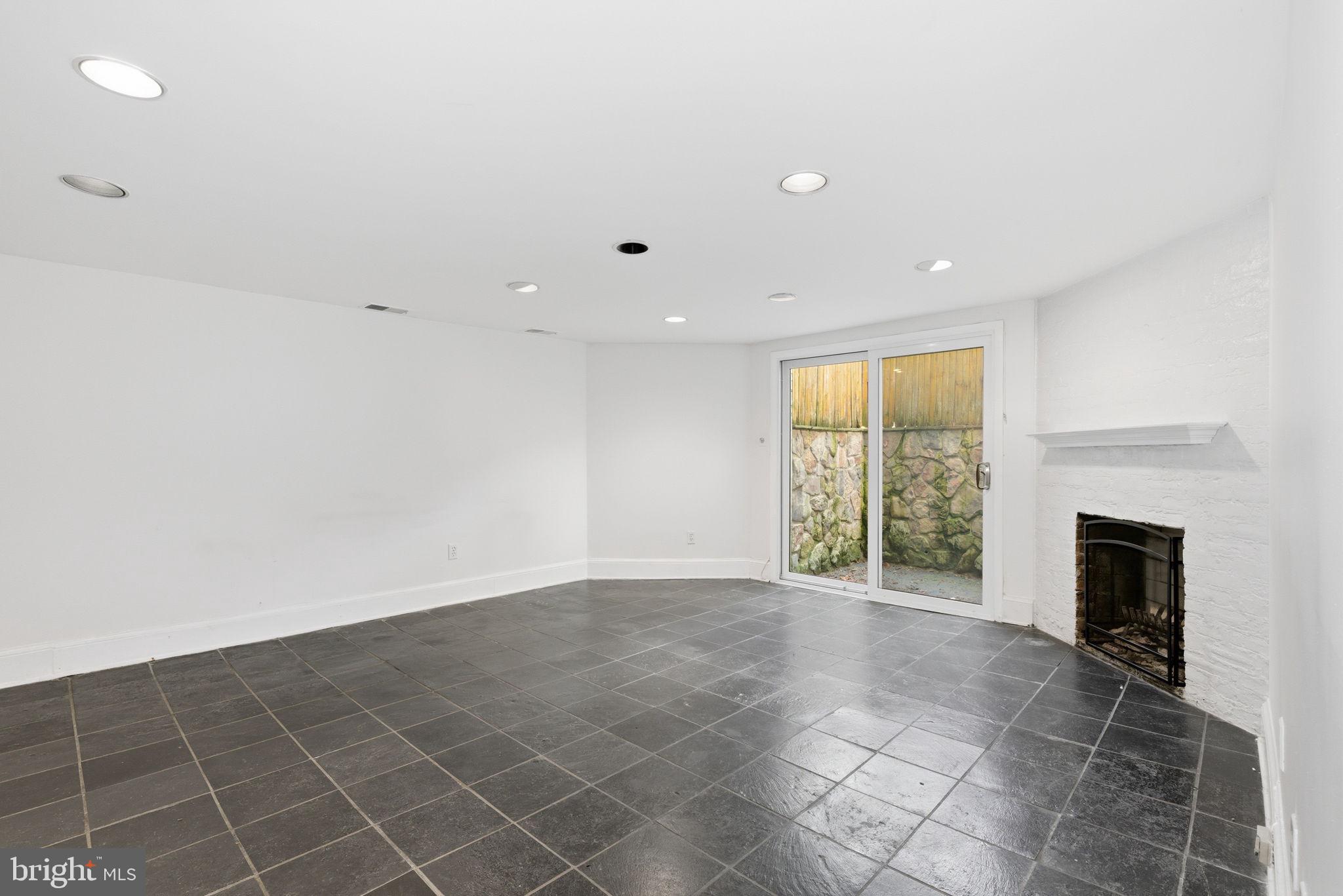 308 East Capitol Street Northeast, Unit 11 Washington, DC 20003 - Photo 14 of 34