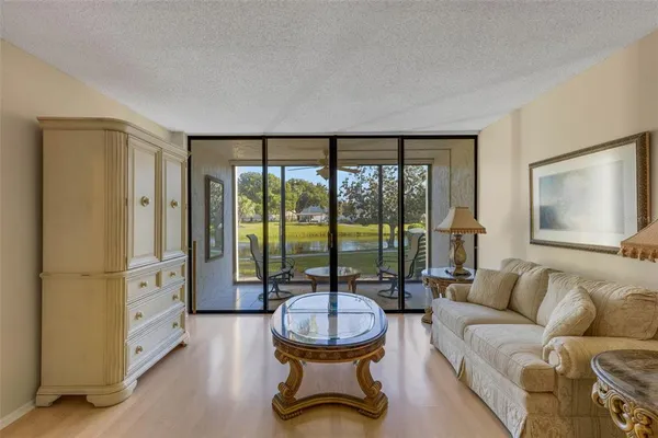 $225,000 | 14130 Rosemary Lane, Unit 3112, Largo, FL 33774