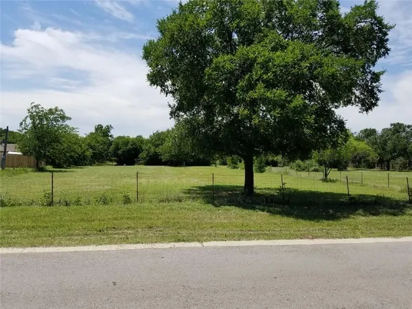 $425,000 | 145 Feed Lot Road, Unit RD, Aledo, TX 76008