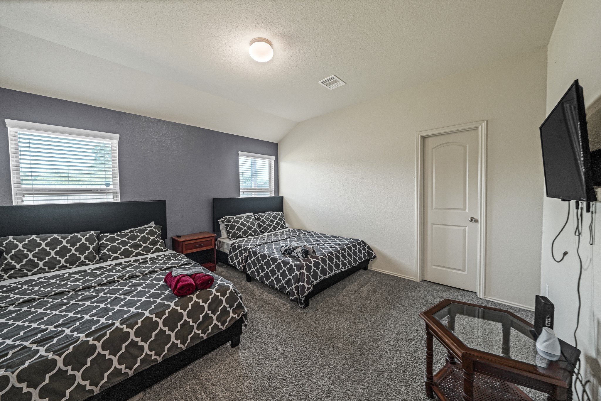 1345 Lariat Rdg Trail Houston, TX 77049 - Photo 24 of 25 a bedroom with bed and a window