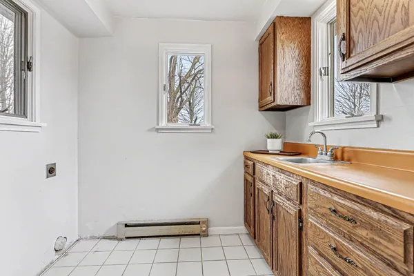 $349,900 | 8599 East N Avenue, Kalamazoo, MI 49048