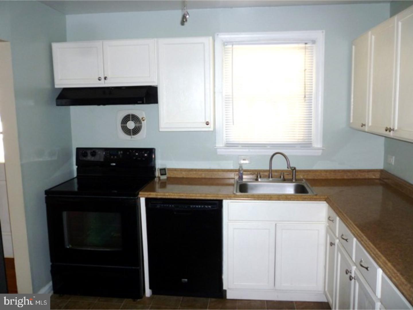 1206 Wilson Road Wilmington, DE 19803 - Photo 8 of 14 Kitchen